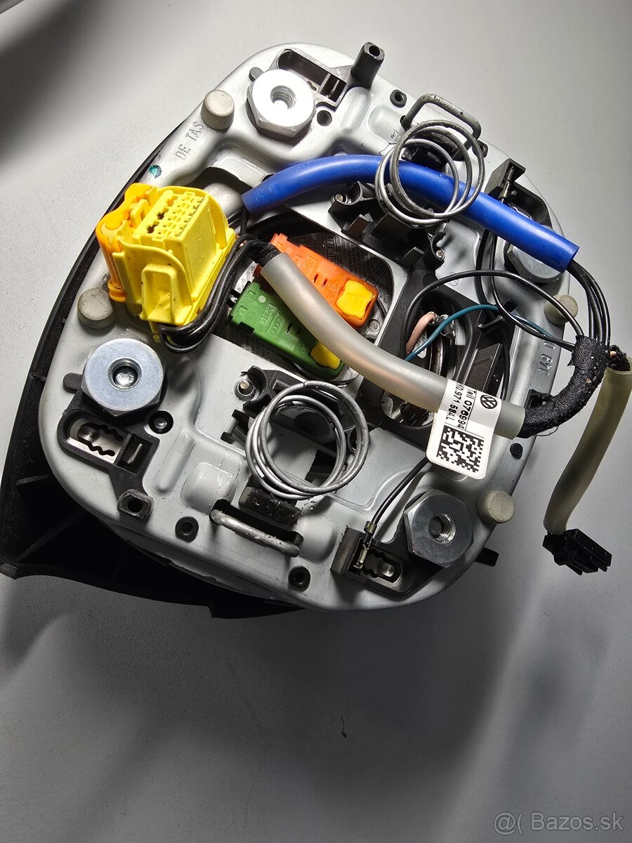 MULTIFUNKČNÝ kožený volant golf touran passat - 9