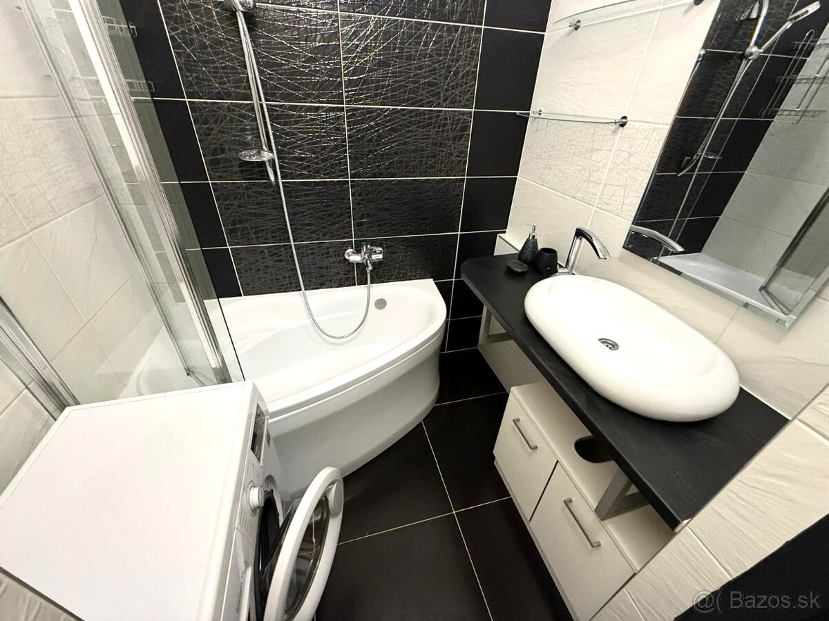 PRENÁJOM: MODERNE ZREKONŠTRUOVANÝ 2-IZBOVÝ BYT NA ROZKVETE - 9