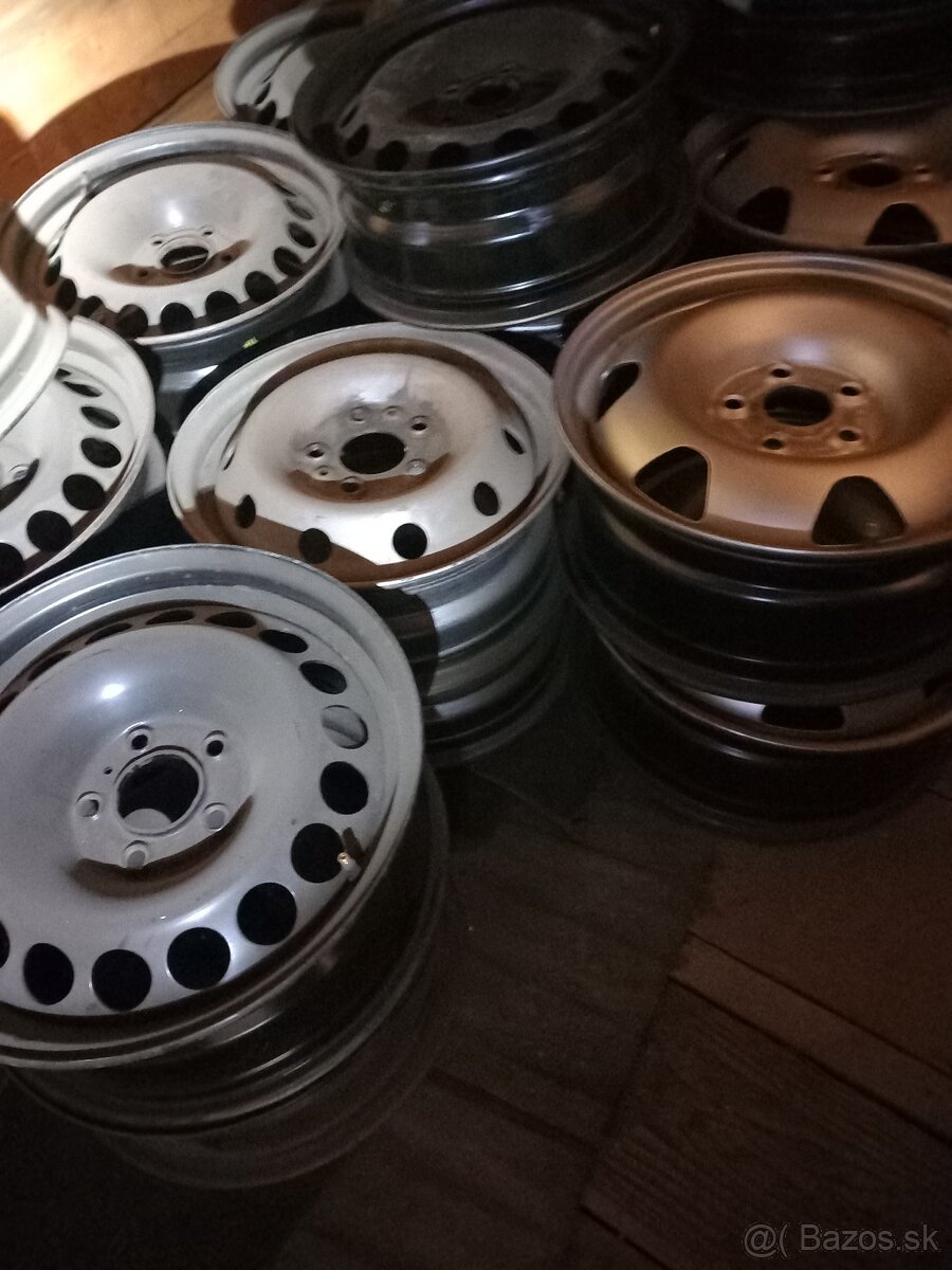 DISKY,ELEKTRONY,PNEUMATIKY - 13 AZ 21 COL. - 9