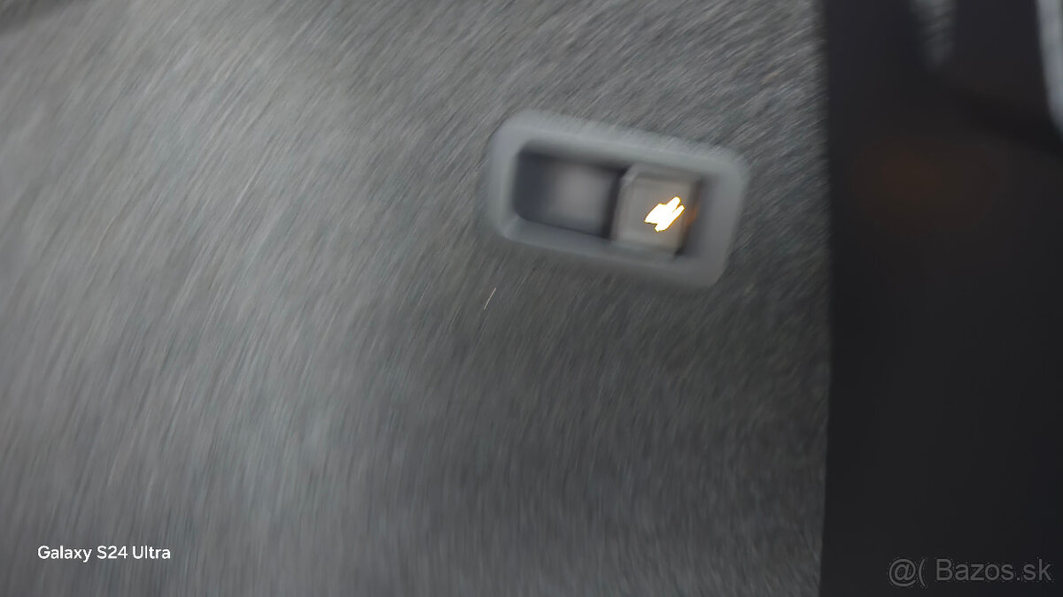 Škoda Karoq 2.0 TDI EVO Style DSG - 9