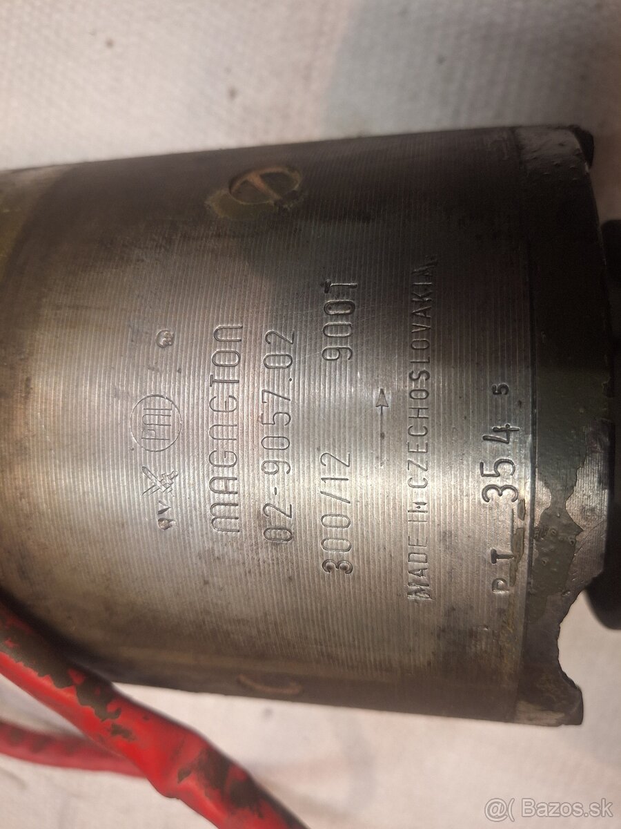 Predám radové vstrekovacie čerpadlo - 9