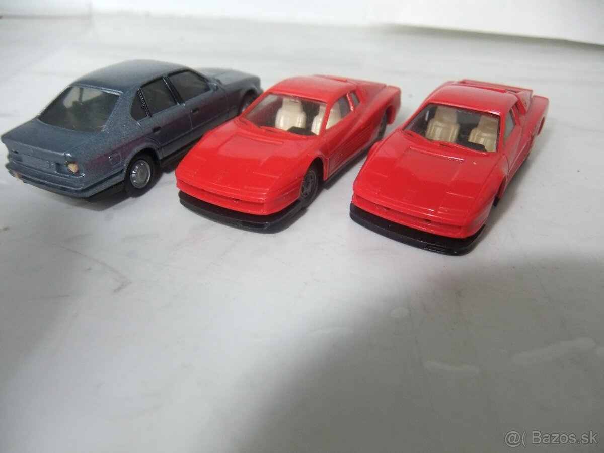 Predam plastik auticka od HERPA v mierke 1:87 - 9