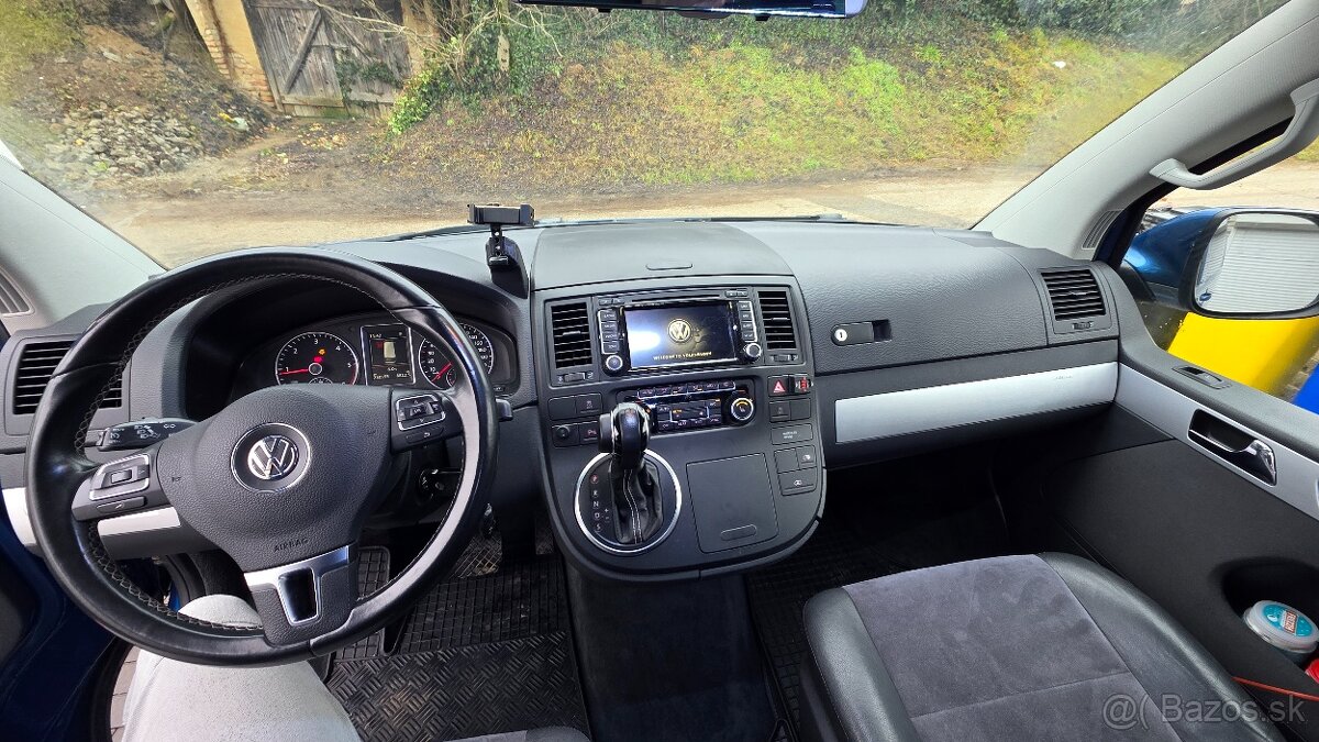 Predám VW Multivan t5.1 r.v. 2014 - 9