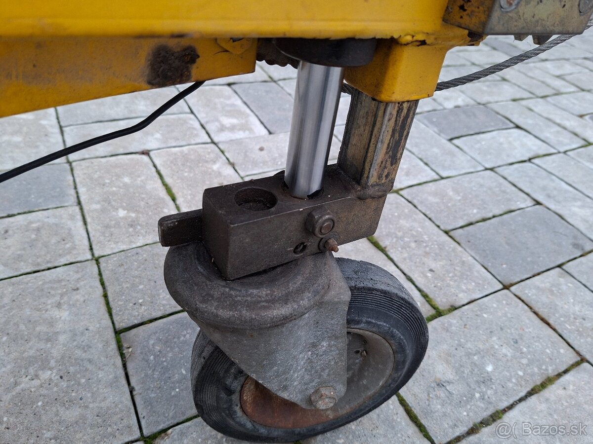 Autoprepravnik tzv.Motyl, odtahovy vozik - 9