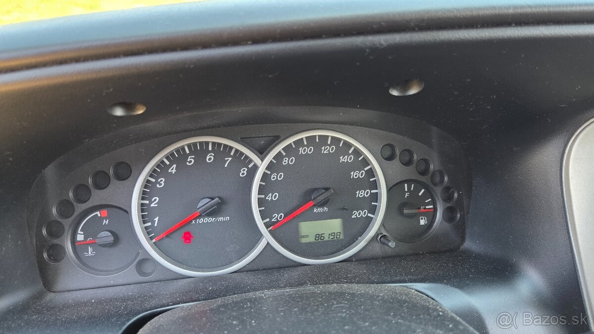 Mazda Tribute - 9