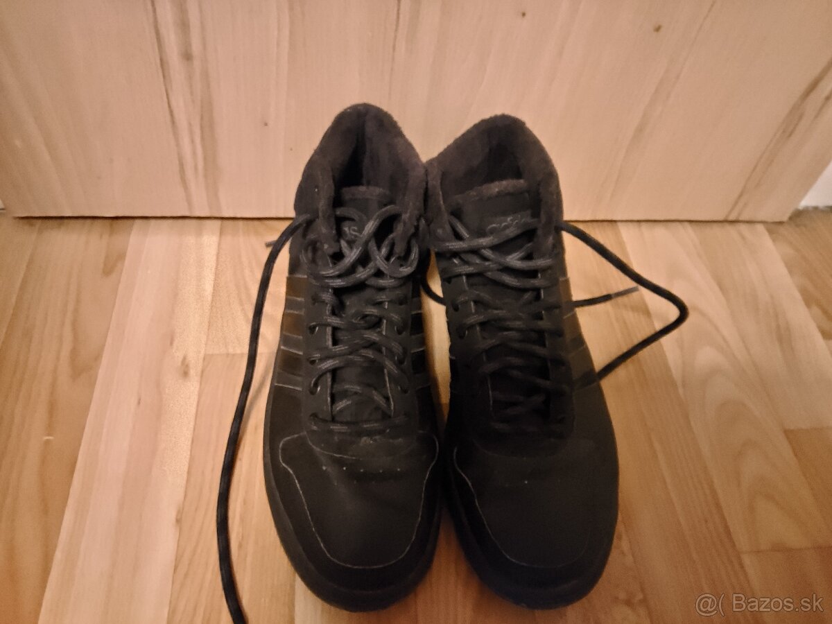 Zateplené vyššie Tenisky zn.ADIDAS č.44 t.j.9.5 - 32 Eur - 9