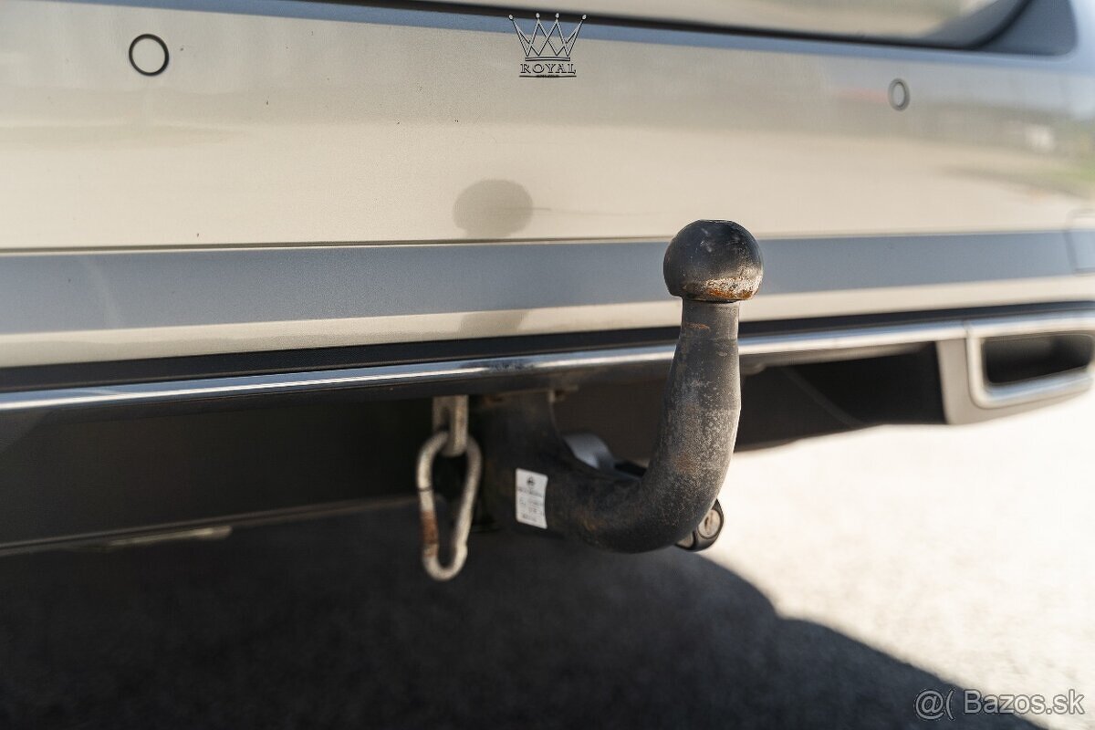 Volkswagen Golf Variant 2.0 TDI Highline ACC DPH - 9