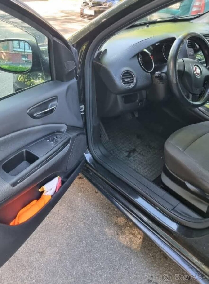 Fiat Bravo 1.4 t_jet automat - 9