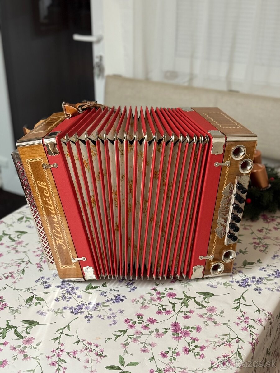 Heligonka Hlaváček - 9