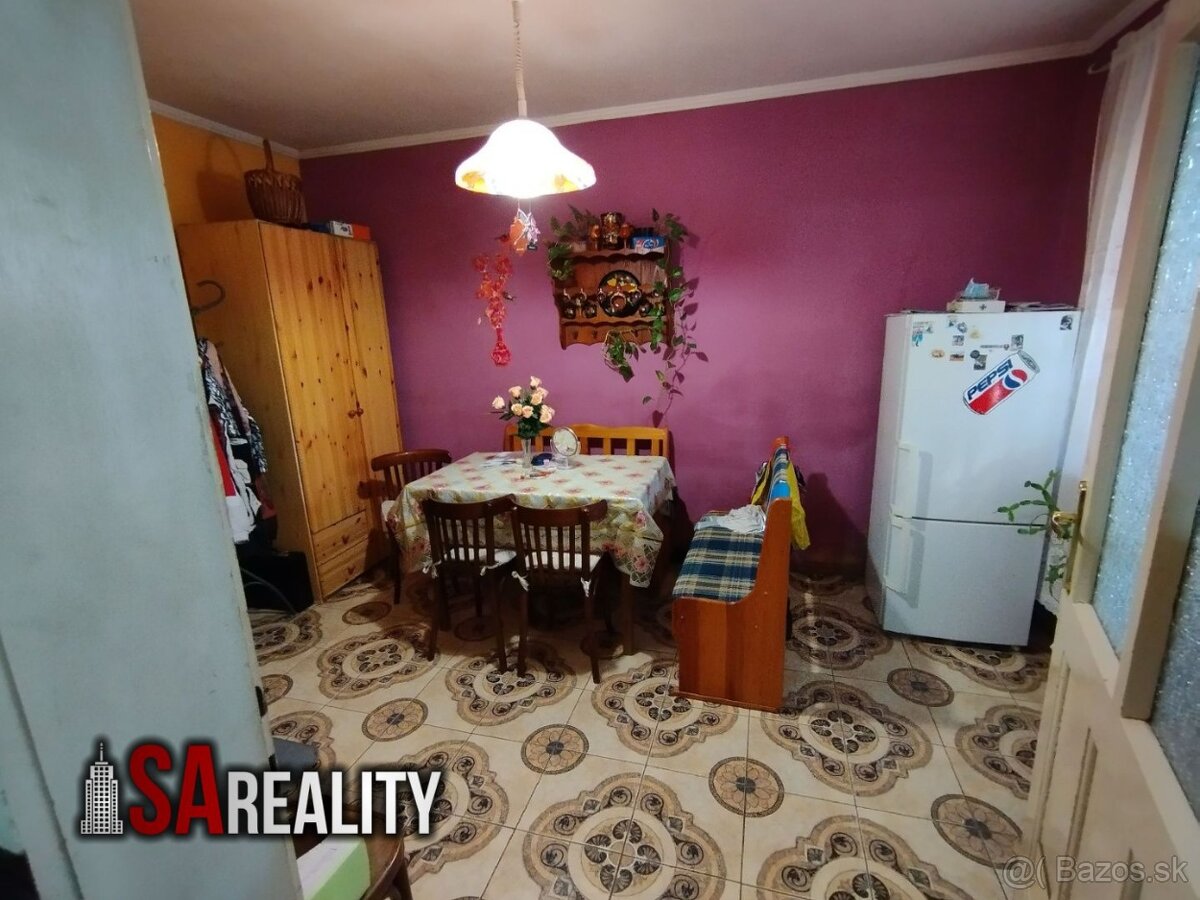 Ponúkam na predaj rodinný dom Tekovské Lužany - 9