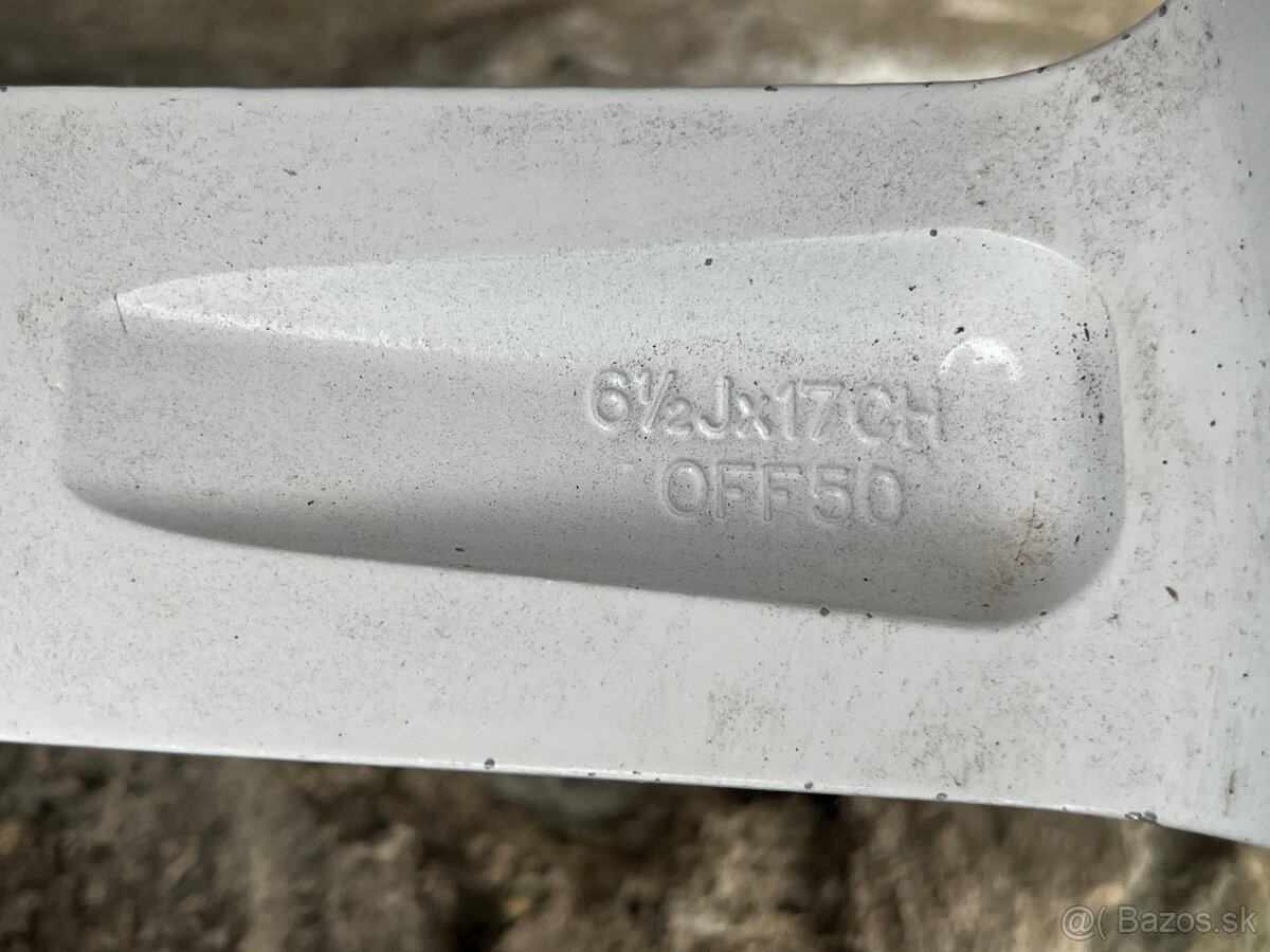 Disky Suzuki 5x114,3 R17 - 9