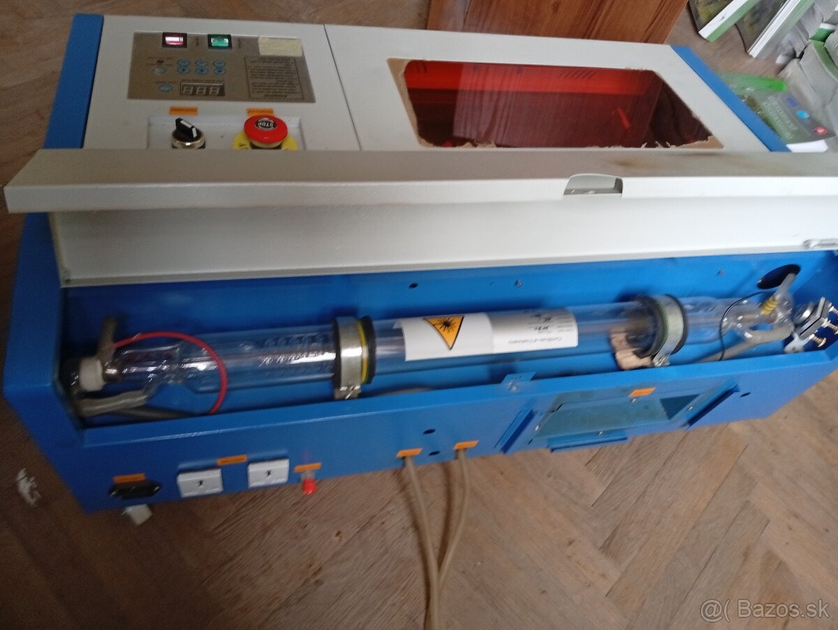 Laserová gravirka 40w - 9