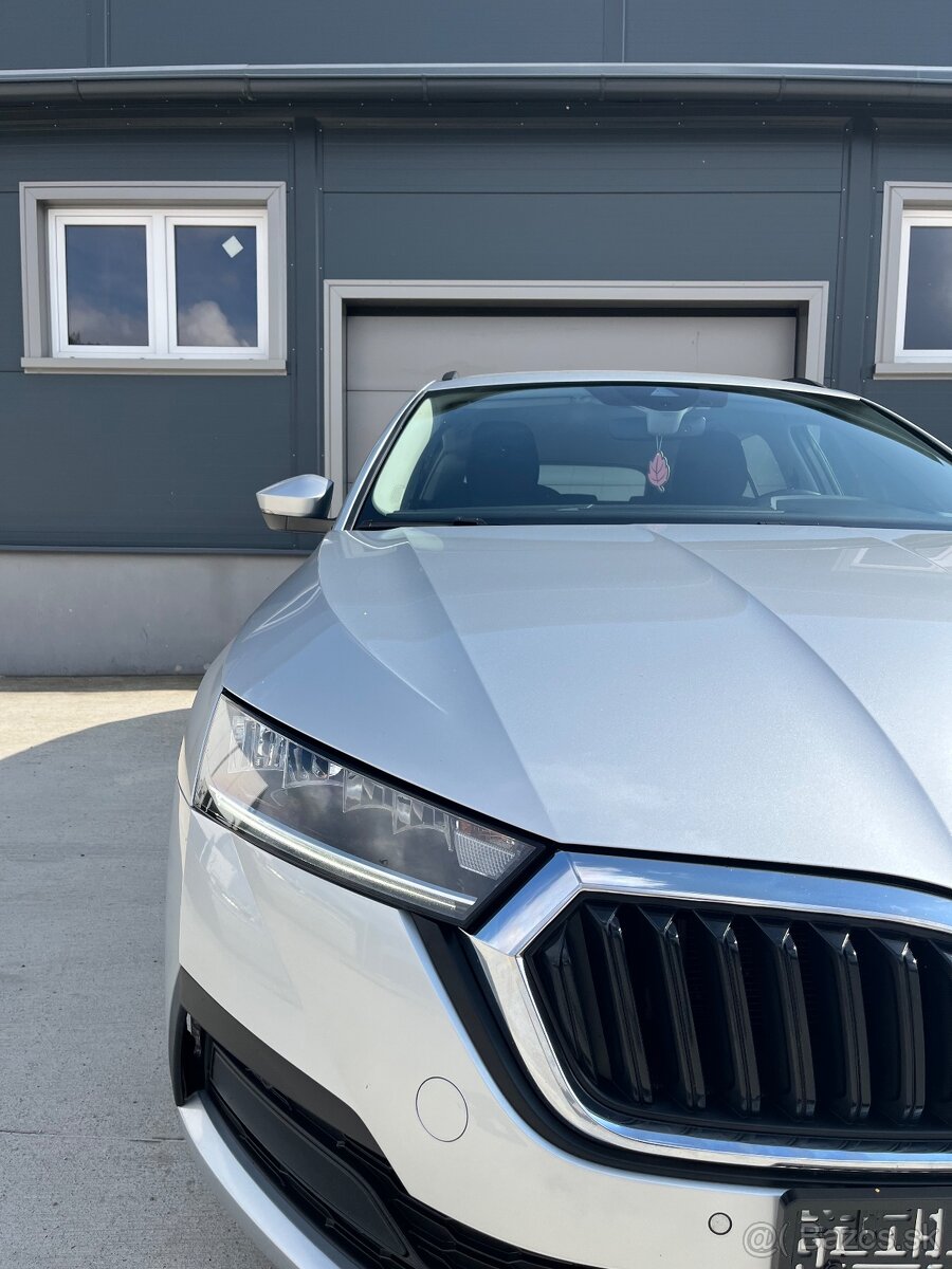 Škoda Octavia 4 Combi 2.0TDI Virtual,Xenon - 9