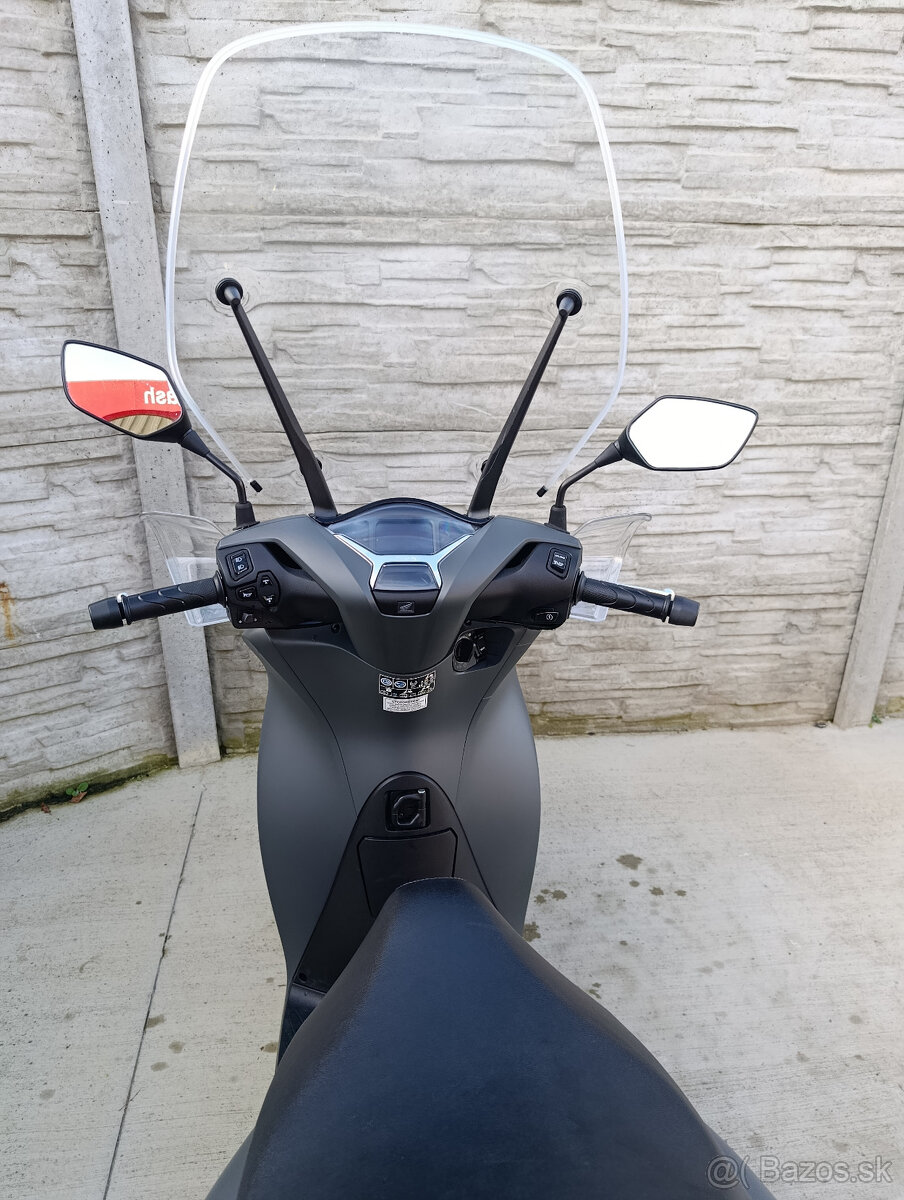 Honda SH 125 AD (r.v. 2022) - 9