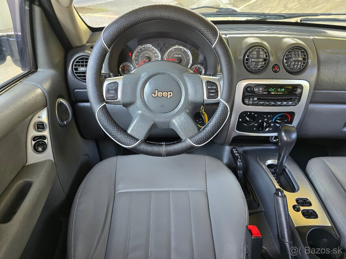 Jeep Cherokee 2,8CRD /120kw A/T facelift /BEZ KOROZIE /ťažné - 9