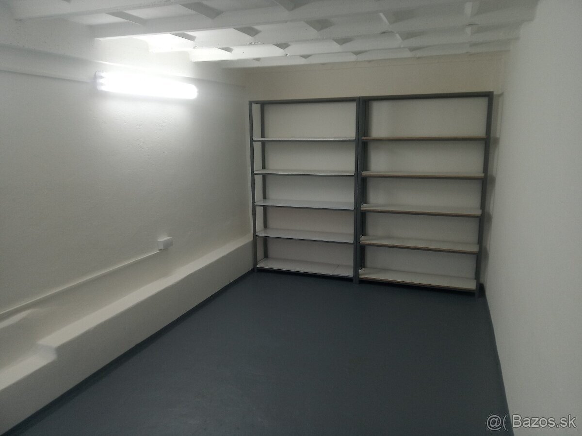 Predám garáž na Borine - 9