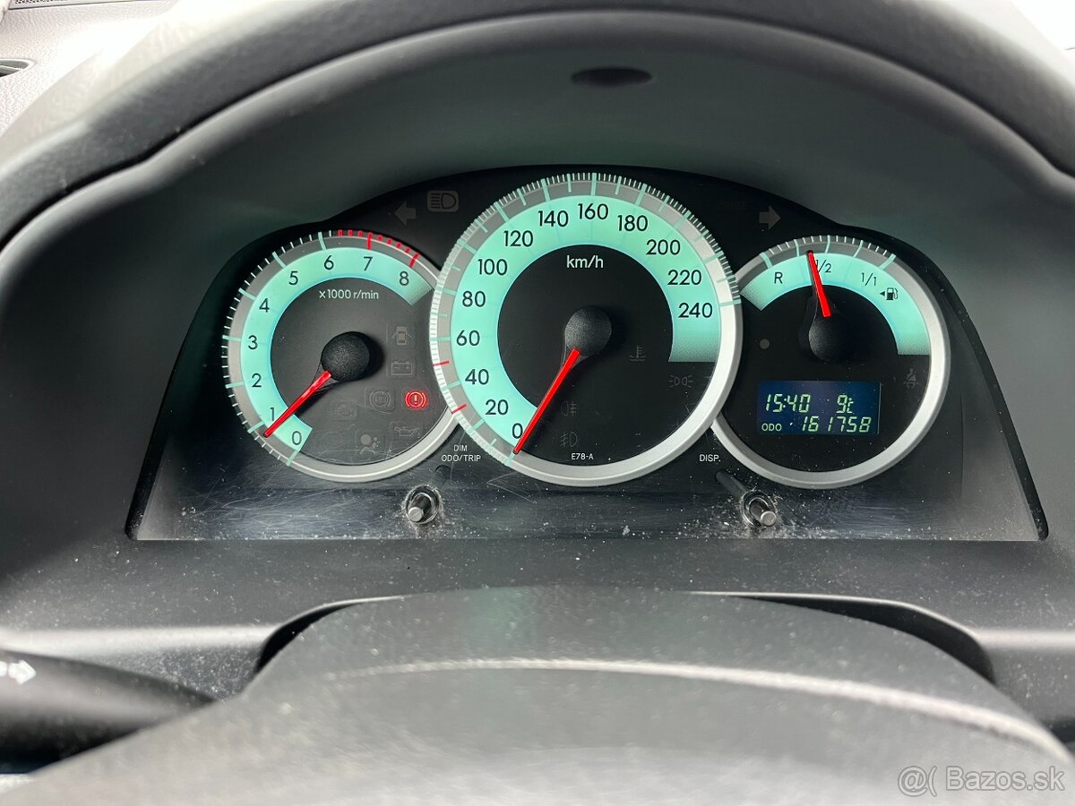 Predám Toyota Corolla verso - 9