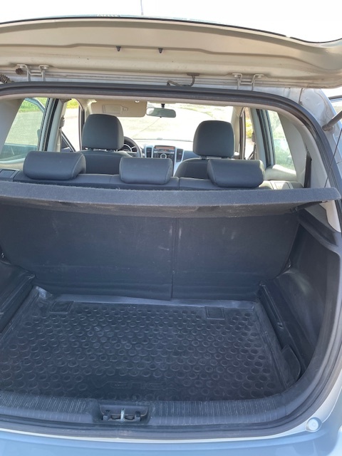 Kia Venga 1.4 crdi 55kw r.v. 2011 - 9
