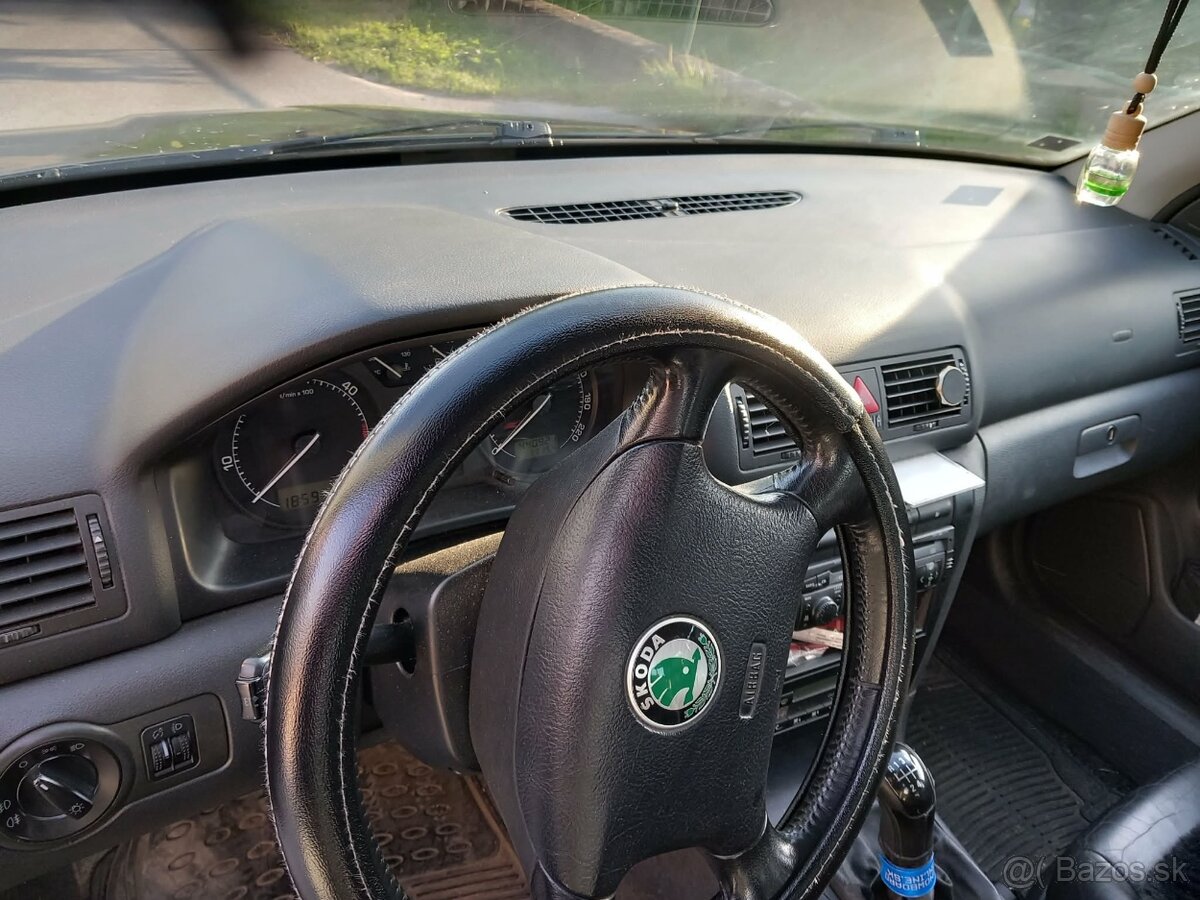 Škoda Octavia 1.9 TDI 81kW L&K elegance - 9