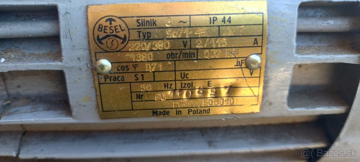 Stolovy sustruh TSA16 - 9