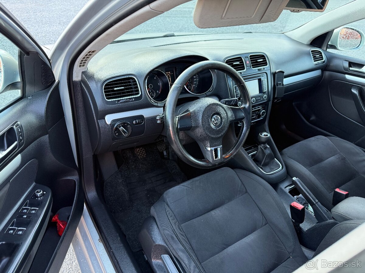Volkswagen Golf 1.6 TDI - 9