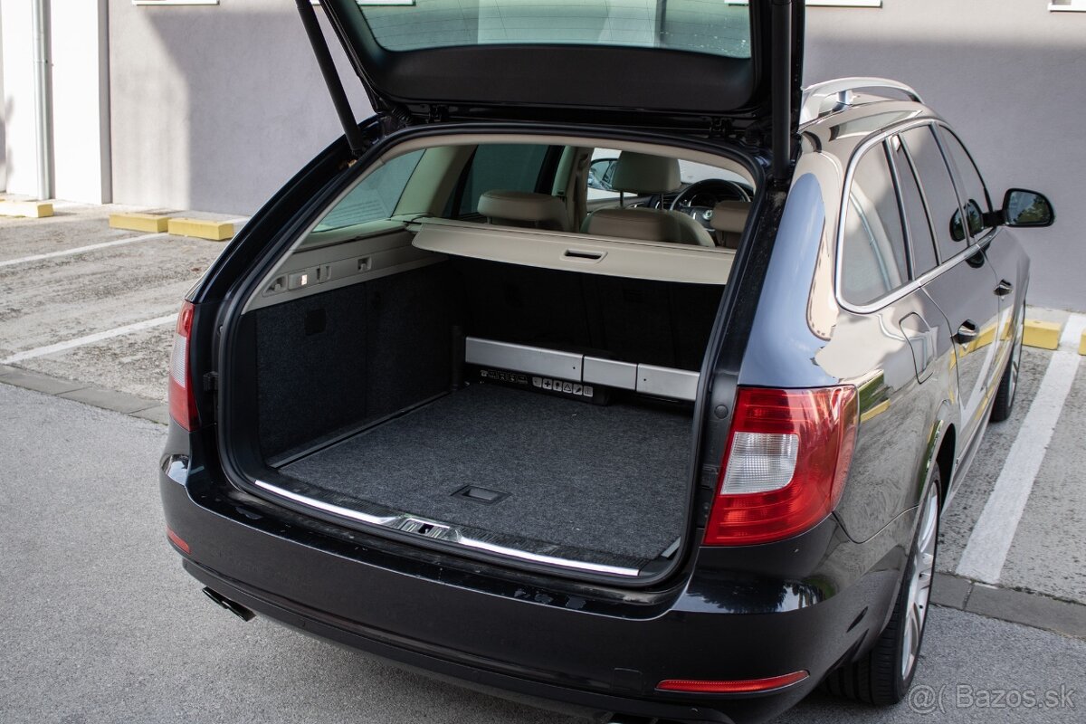 Škoda Superb Combi 3.6 FSI 4X4 Elegance - 9