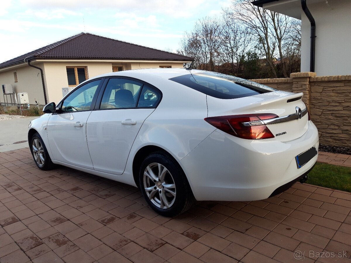 Opel Insignia benzín + plyn - 9