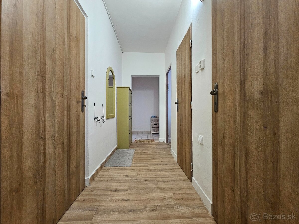 Prenájom 4 izbový byt Trieda SNP, Terasa - Košice - 9