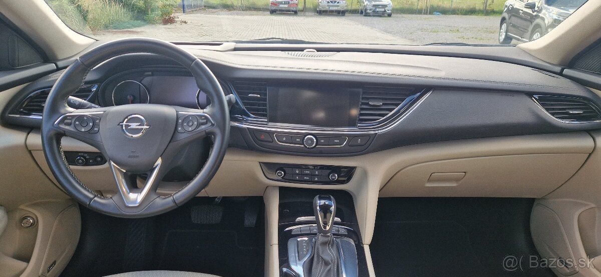 Opel Insignia ST 2.0 CDTI S S Innovation AT8 - 9