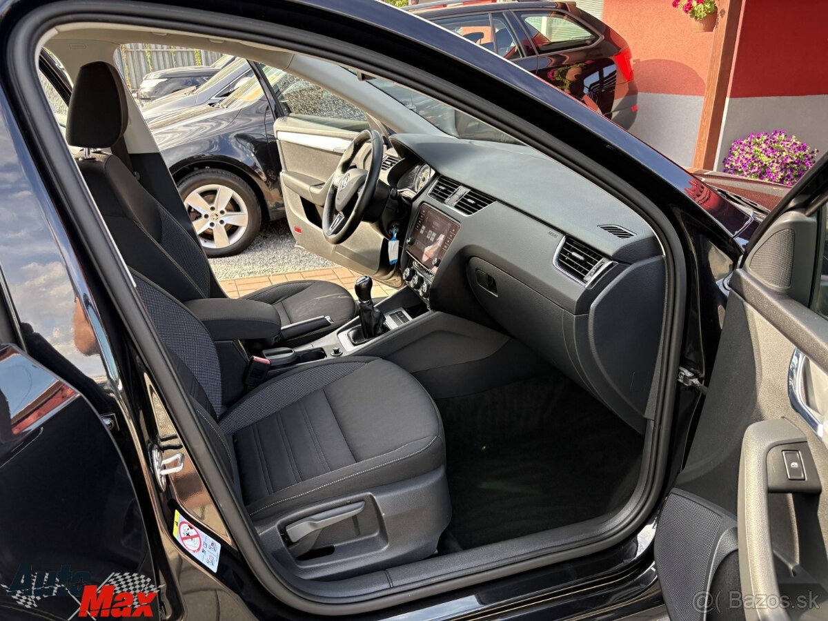 Škoda Octavia Combi 1.6 TDI 115k Style - 9