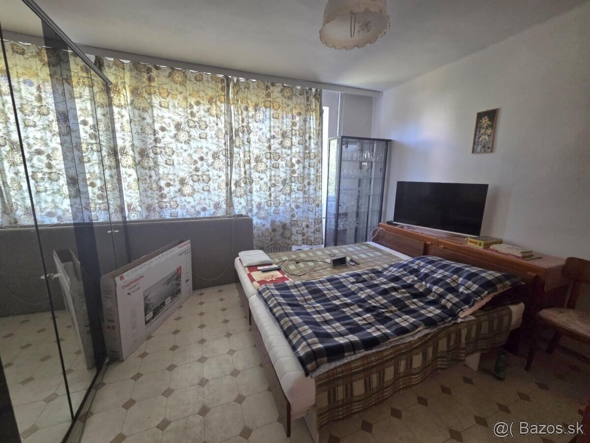 RDs veľkým pozemkom,apartmánom-ideálny pre rodinu,podnikanie - 9