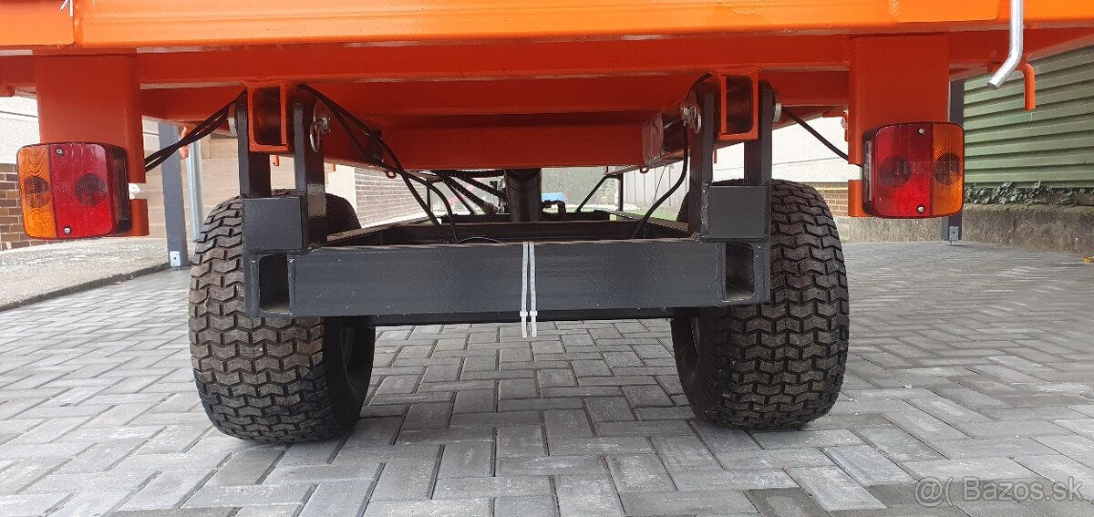 Vyklapacia vlecka 1,5 t. - 9