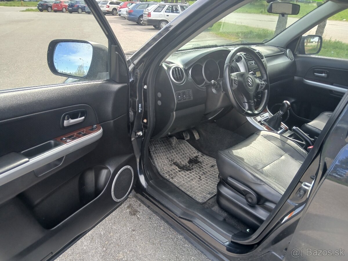 Suzuki Grand Vitara - 9