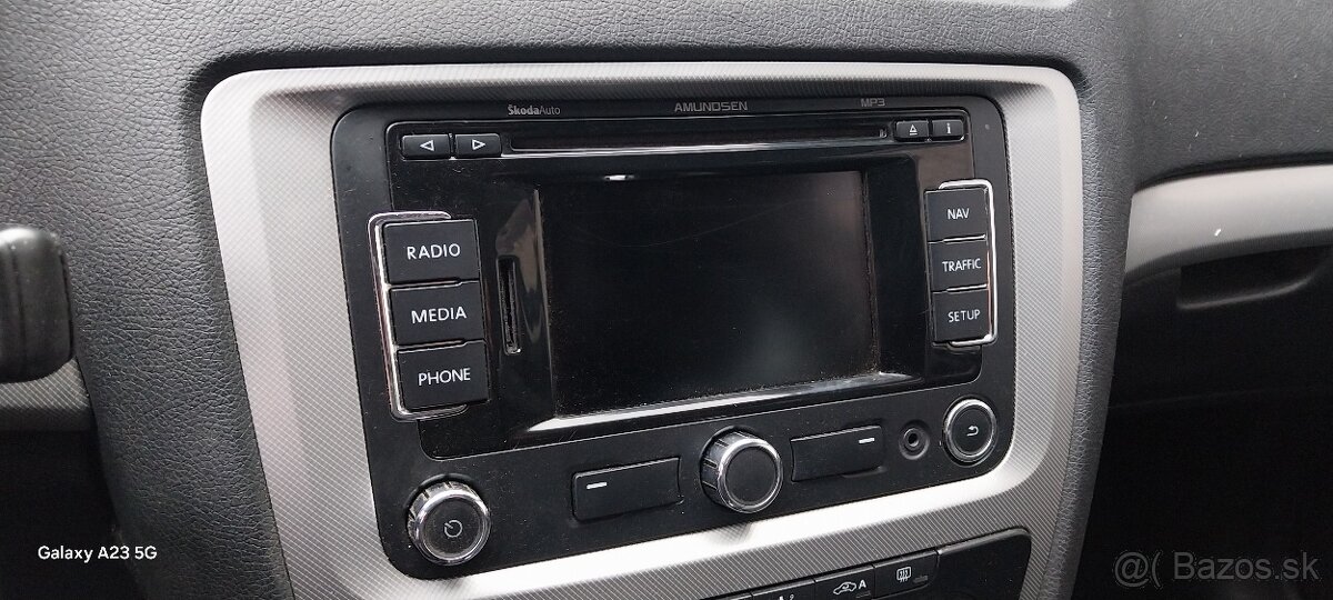 Octavia 2 facelift 1.6tdi 77kw CAYC - 9