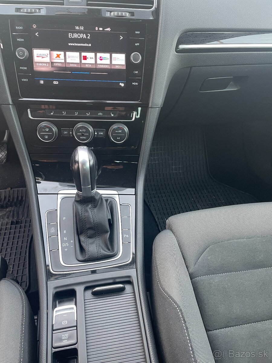 Volkswagen Golf VII 2.0 TDI DSG – r. 2017, po servise, full - 9