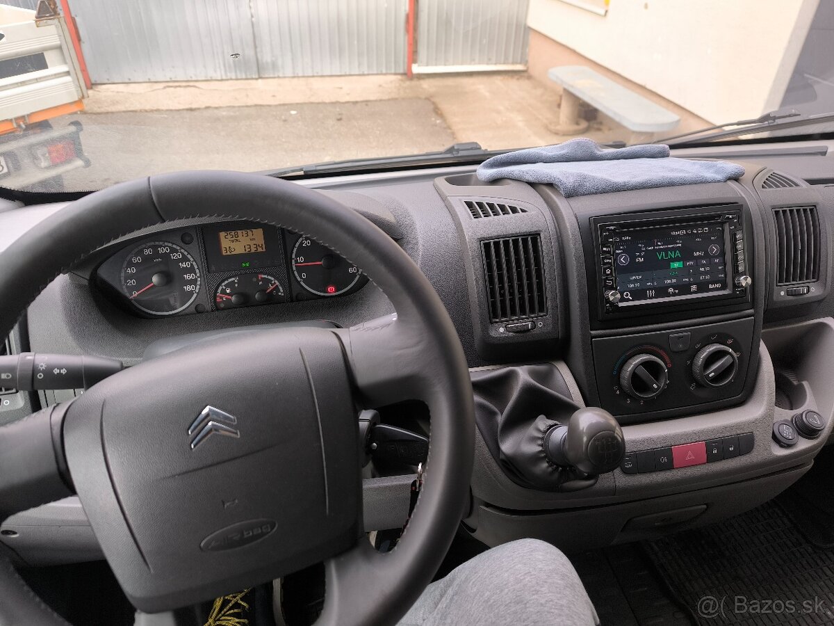 Predám Citroen Jumper 2.2 HDI 74kw 2009 257706km - 9