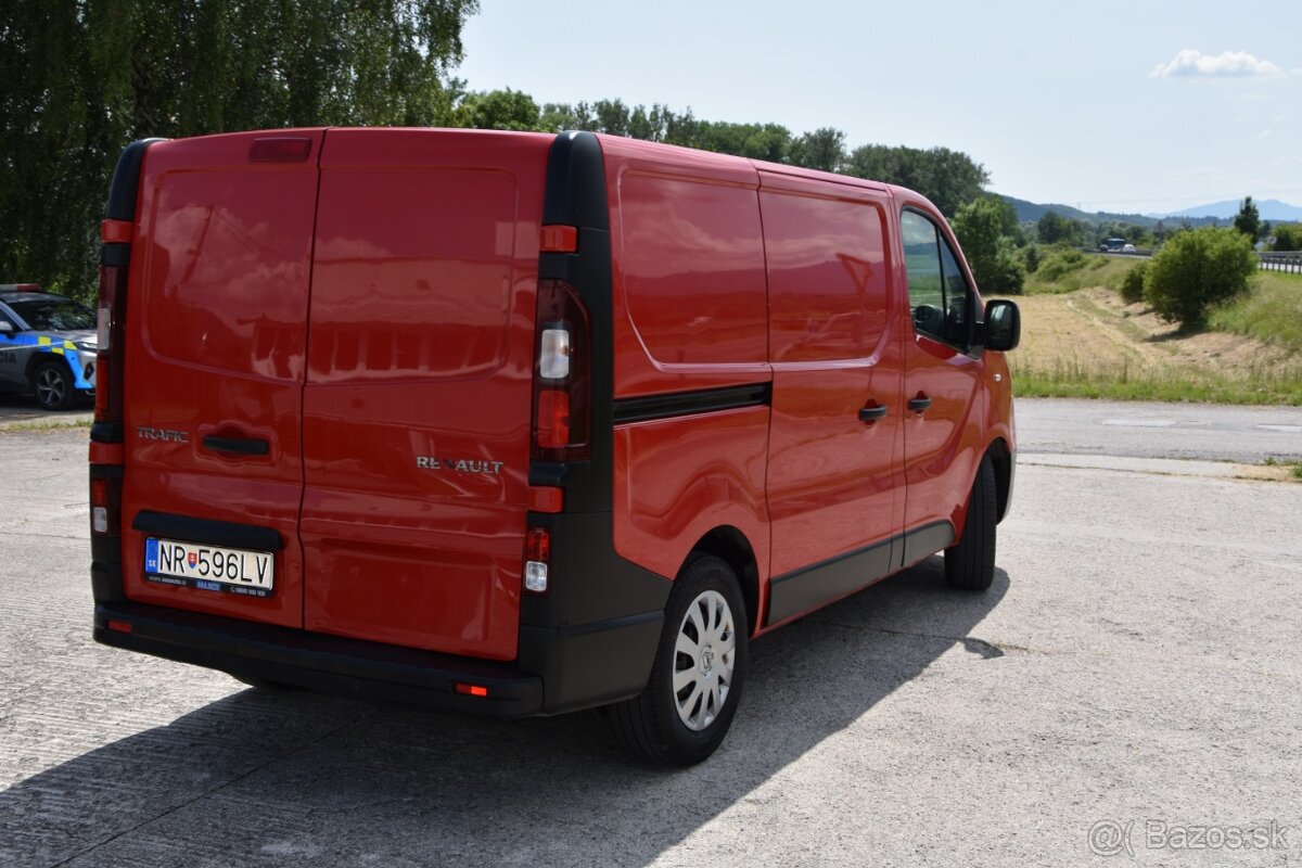 Renault Trafic - 9