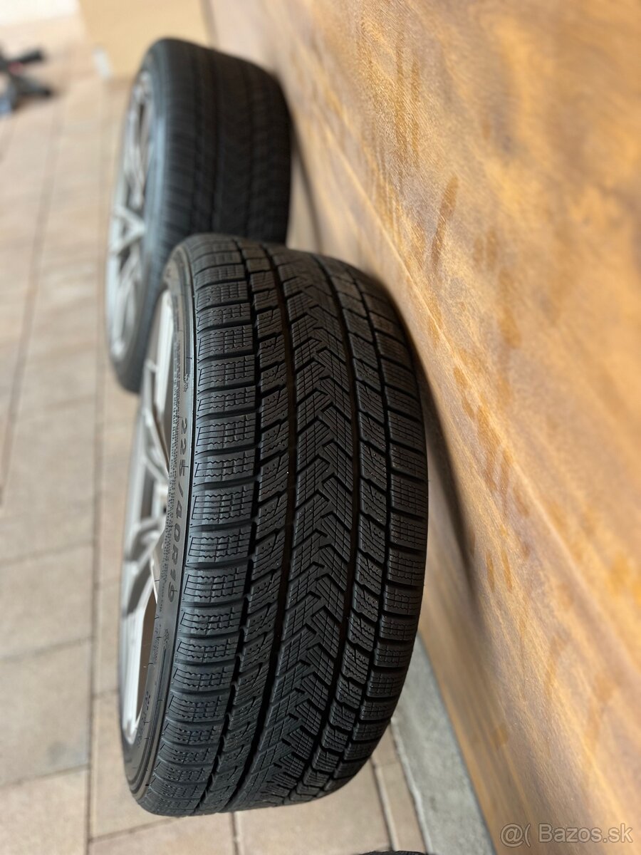 BMW R19 792M M Performance + zimne pneu( DOT2024) - 9