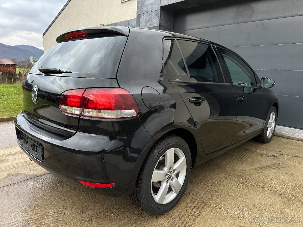 Volkswagen Golf 1.4TSI Highline - 9