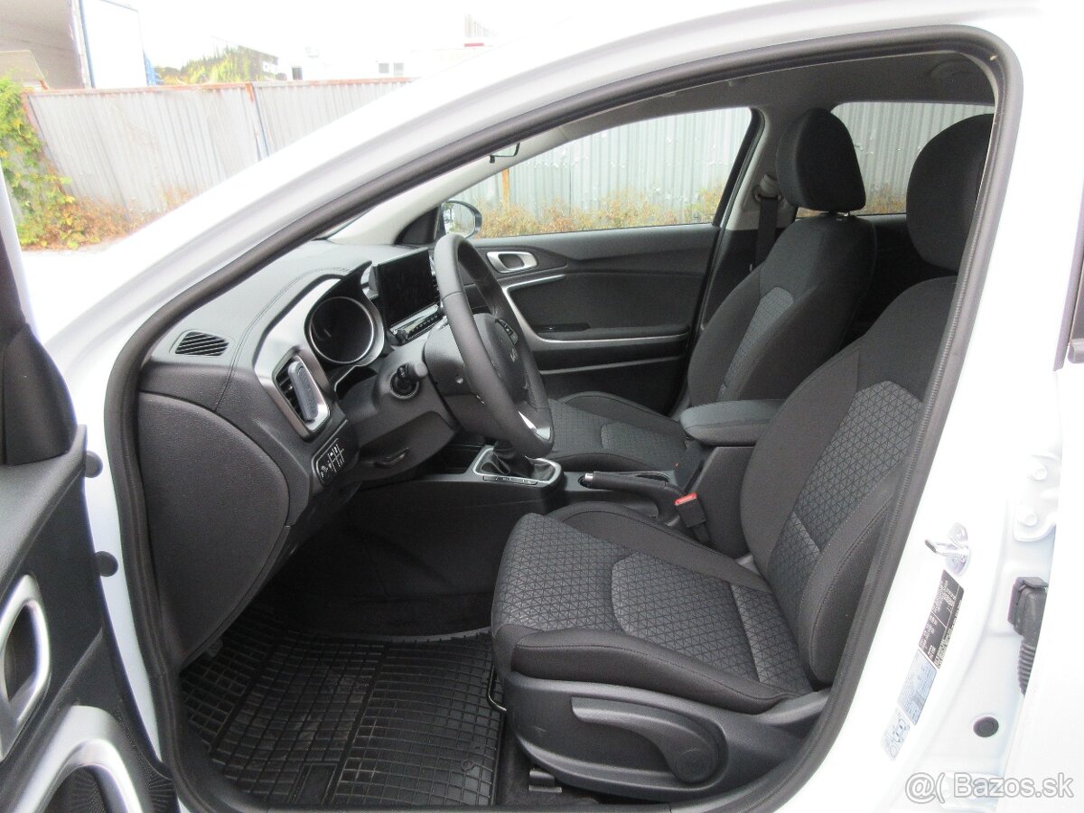 Kia Ceed 1.5 T-GDi odp. DPH 2586km - 9