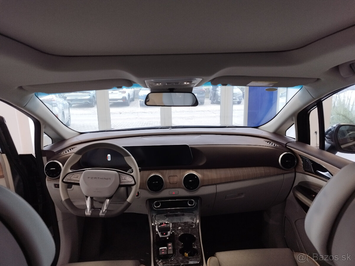 Dongfeng U-TourFR - 9