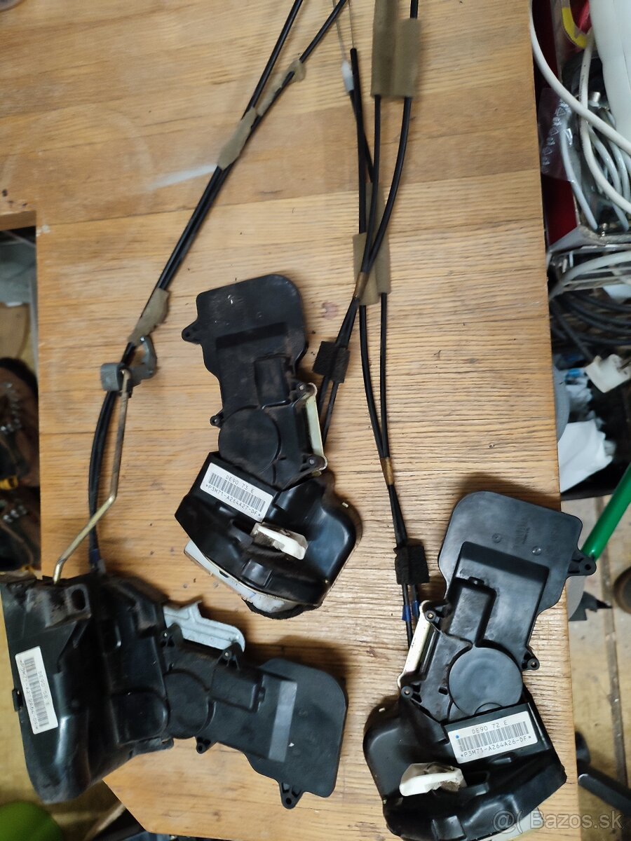 Predám diely Mazda 2, 1,25 benzín 2003 - 9