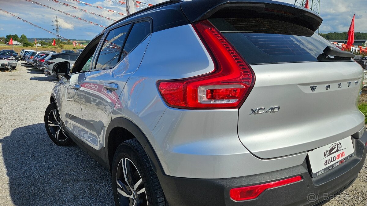 Volvo XC40 D4 R-Design AWD A/T 190 PS harman/kardon - 9