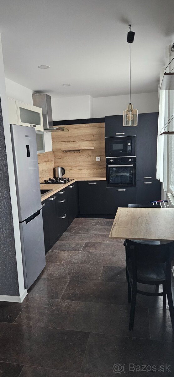 Exluzívne na prenajom 2-izbovy byt - 9