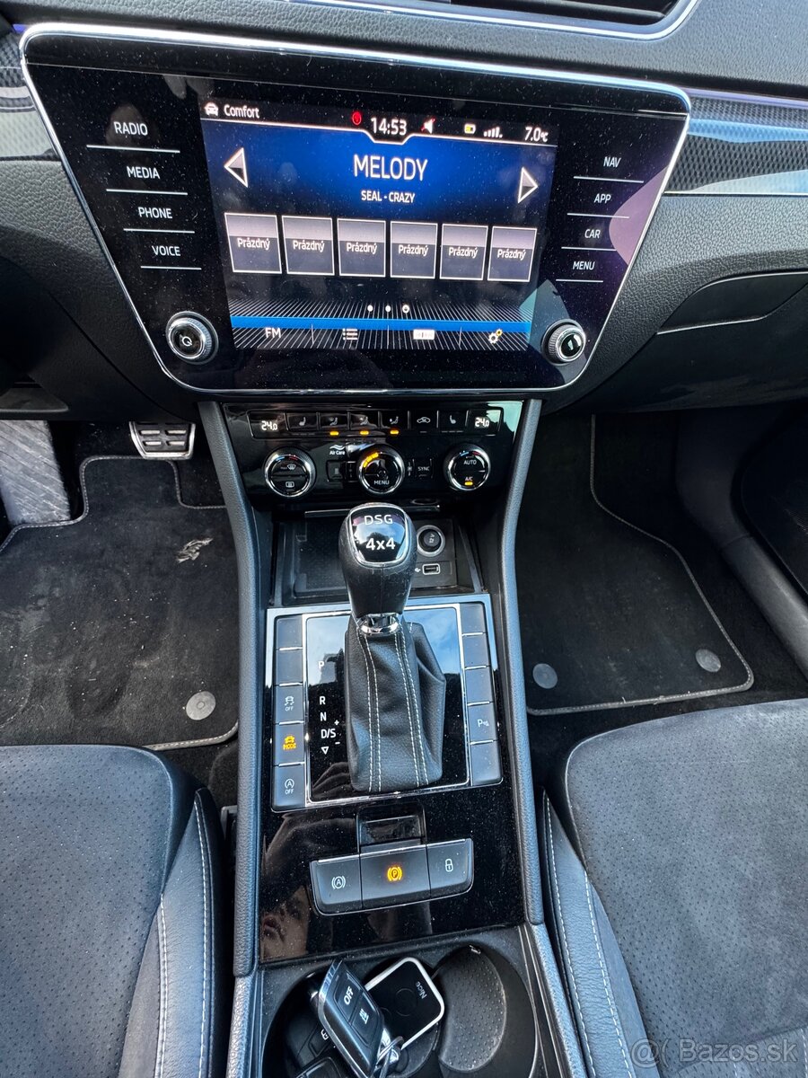 Škoda Superb Sportline 2.0Tdi - 9