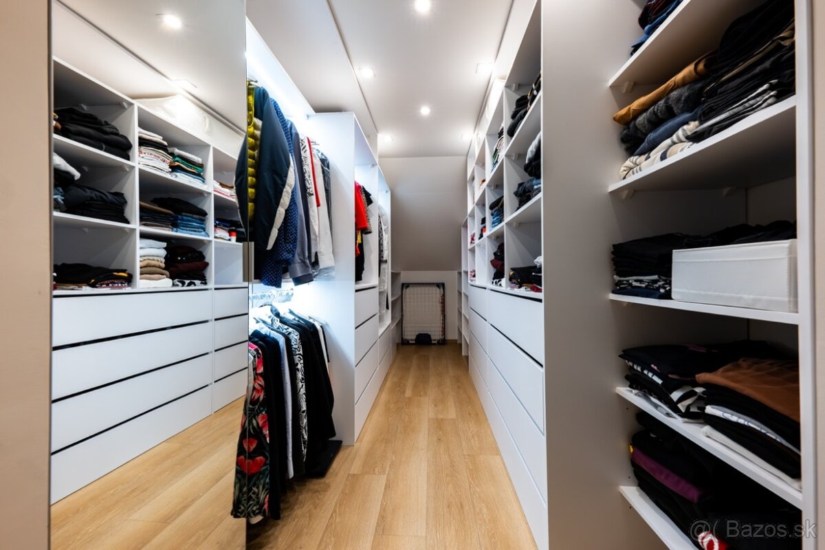 Exkluzívna rodinná vila Bošáca - 9