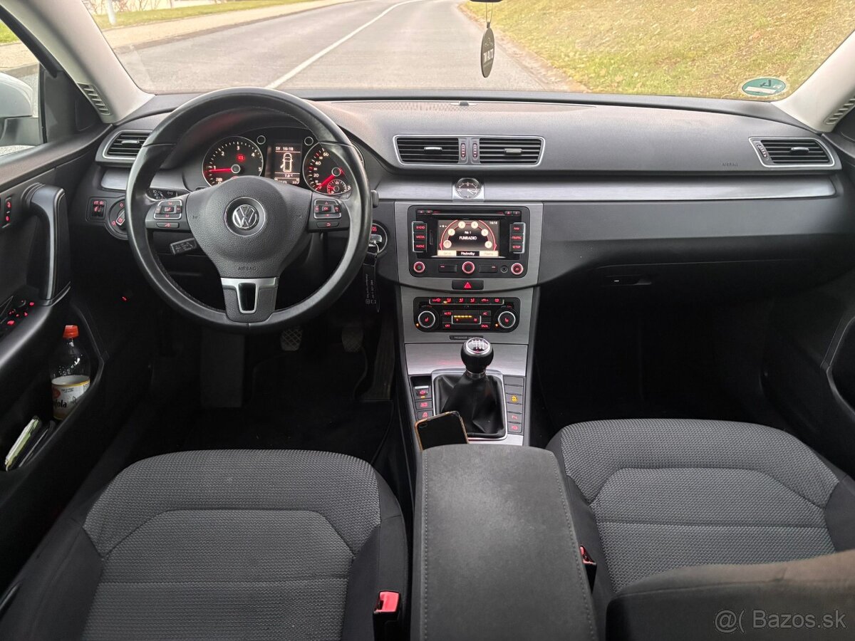 Volkswagen Passat B7 2.0 TDI Comfortline BMT 103kw, rv 2011 - 9