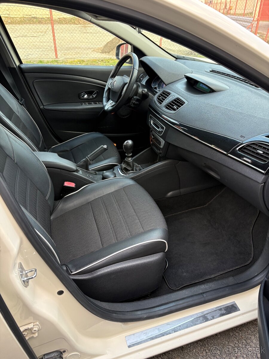 Renault Fluence 1.5dci - 9