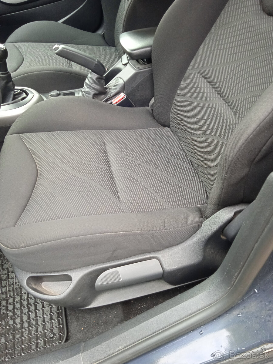 peugeot 308 1.6hdi r.v.2012 - 9