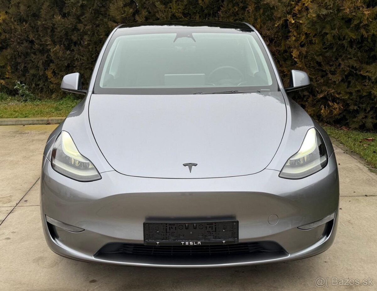 TESLA MODEL Y Performance 393KW 2023/08 - ODPOCET DPH - 9